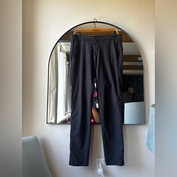 LULULEMON | men’s slim fit trouser | 32 inch waist - Picture 3 of 5